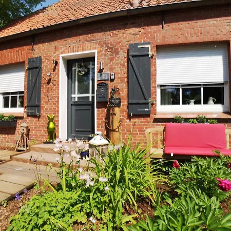 Huus An't Doerpsdiek Ferienhaus