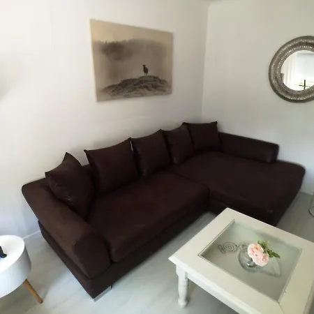 Huus An't Doerpsdiek Ferienhaus *