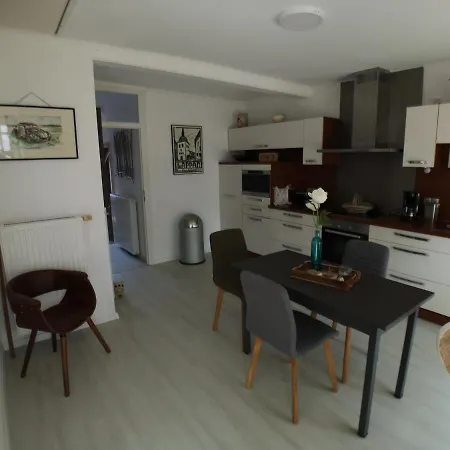 Semesterbostad Huus An`t Dörpsdiek *