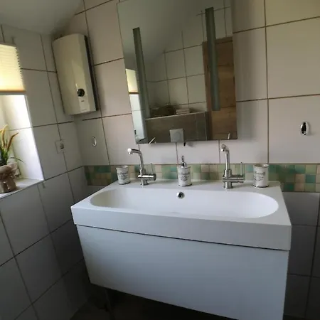 Huus An't Doerpsdiek Ferienhaus Krummhörn