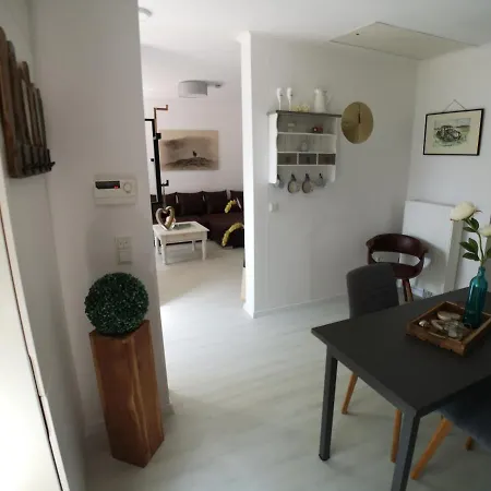 Holiday home Huus An't Doerpsdiek *