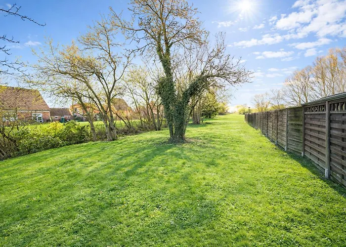 Huus An't Doerpsdiek Feriehus